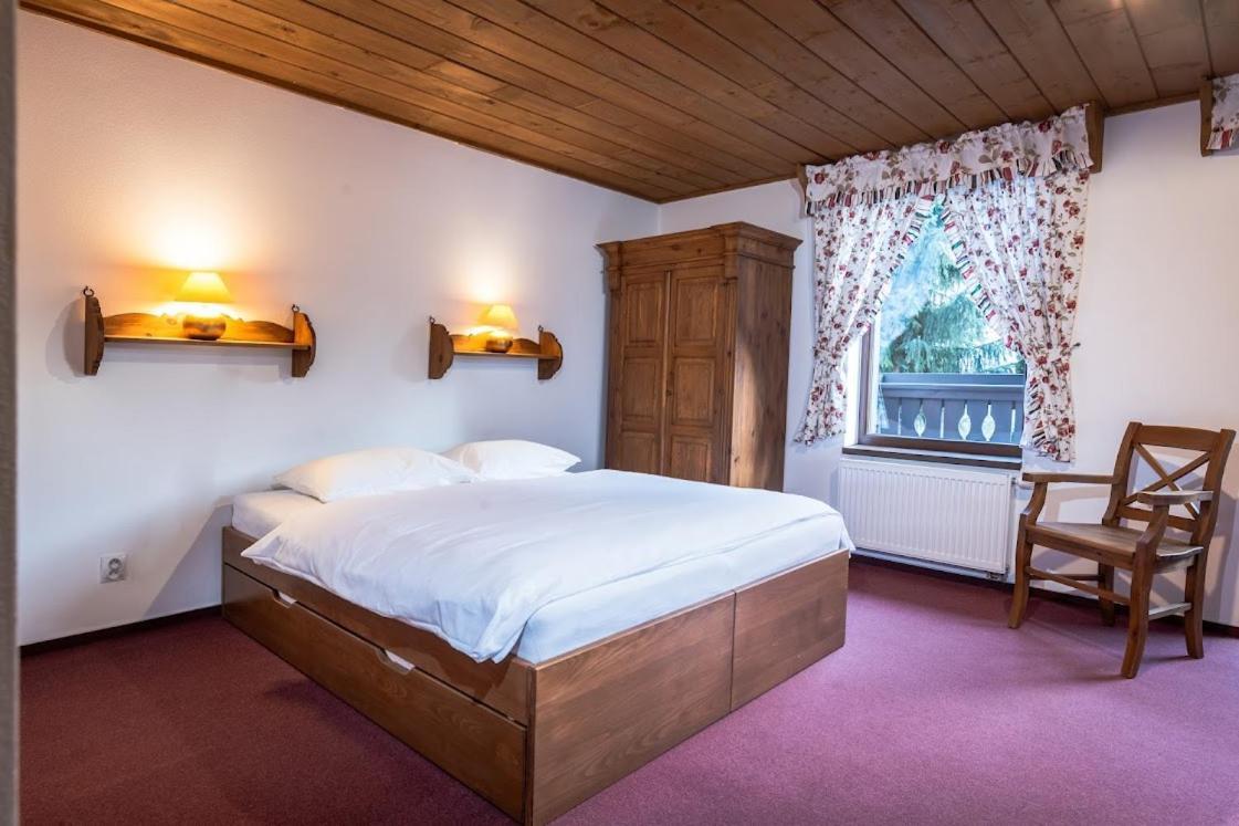 Apartmánový dom Vila Maroš Pavčina Lehota Exteriér fotografie