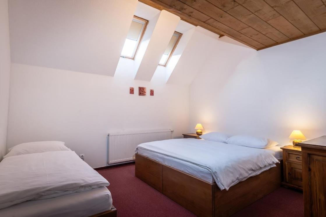 Apartmánový dom Vila Maroš Pavčina Lehota Exteriér fotografie