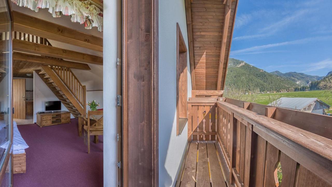 Apartmánový dom Vila Maroš Pavčina Lehota Exteriér fotografie